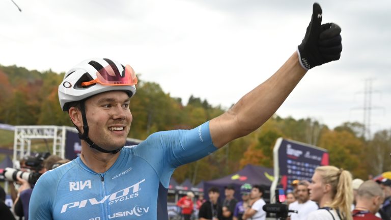 Gunnar Holmgren of Orillia Ont. gives the thumbs up at the mountain bike Cross-country Short Track event at the UCI World Cup, Friday, October 6, 2023 in Beaupre, Que. (Jacques Boissinot/CP)