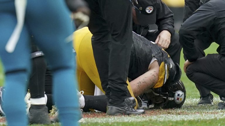 Pittsburgh Steelers quarterback Kenny Pickett is attended to after getting injured during the first half of an NFL football game against the Jacksonville Jaguars, in Pittsburgh, Sunday, Oct. 29, 2023. (Matt Freed/AP)