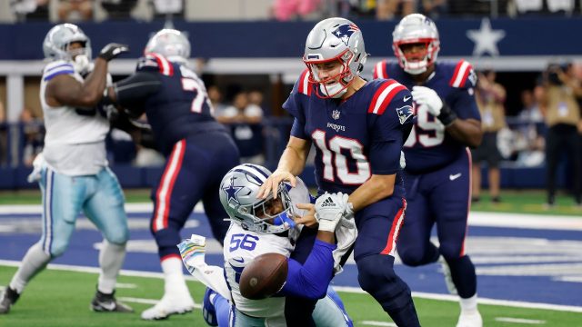 Cowboys score twice on defense in 38-3 blowout of Patriots, Belichick's  worst loss