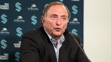 32 Thoughts: Bettman talks salary cap, expansion at Board of Governors