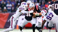 Patriots stun Bills as Belichick gets 300th win