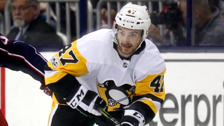 Pittsburgh Penguins forward Adam Johnson in action during an NHL hockey game in Columbus, Ohio, Friday, Sept. 22, 2017. (Paul Vernon/AP)