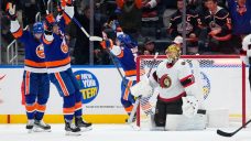 Islanders top slumping Senators as Ottawa loses third straight