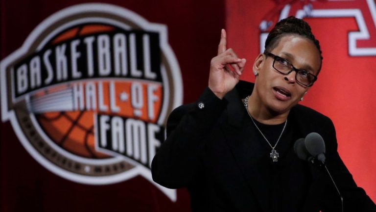 Inductee Teresa Weatherspoon speaks at the Basketball Hall of Fame enshrinement ceremony Friday, Sept. 6, 2019, in Springfield, Mass. (Elise Amendola/AP Photo)