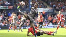 Tottenham goes top of the Premier League with win against Luton