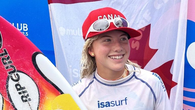 Canadian teenage surfing prodigy Erin Brooks. (CP/HO-Surf Canada-Dom Domic)