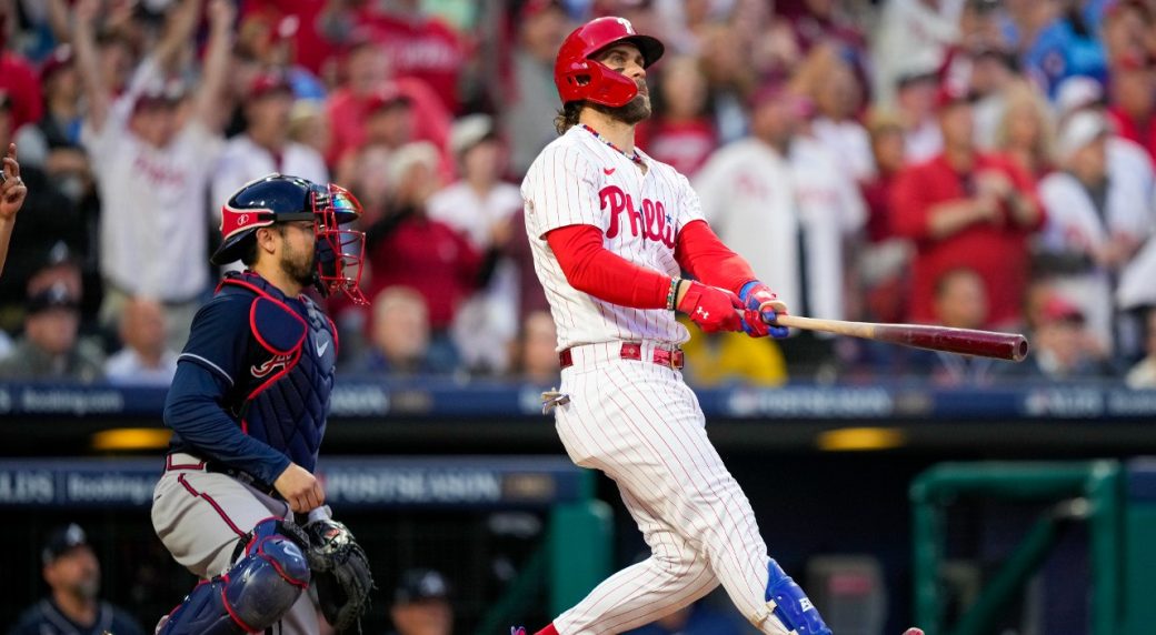 Phillies crush Braves, take 2-1 lead in NLDS