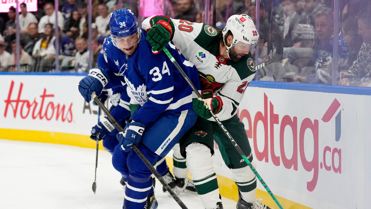 Matthews' power-play goal lifts Leafs over Devils