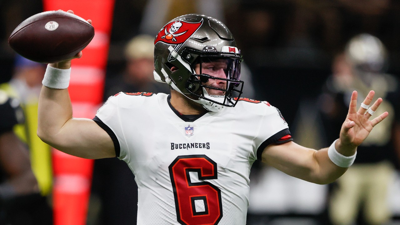 Bucs top Vikings behind Baker Mayfield's 2 touchdowns in first