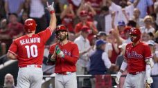 Wheeler deals as Phillies beat Diamondbacks for 3-2 NLCS lead