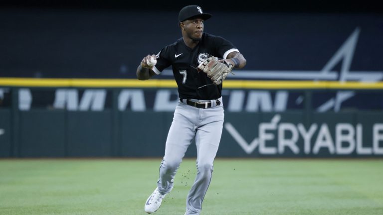 Chicago White Sox shortstop Tim Anderson (7) fields a ball during the second inning of a baseball game Thursday, Aug. 3, 2023, in Arlington, Texas. (Michael Ainsworth/AP)