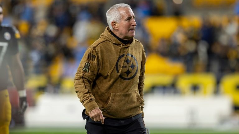 Pittsburgh Steelers special teams coordinator Danny Smith walks off the field prior to an NFL football game, Thursday, Nov. 2, 2023, in Pittsburgh. The 70-year-old Smith tore his rotator cuff at the end of Pittsburgh's victory over Green Bay last Sunday when Steelers safety Damontae Kazee ran over him on the sideline following a game-ending interception. (AP Photo/Matt Durisko, File)