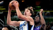 NBA Roundup: Wagner, Anthony score 30 each in Magic&#8217;s seventh straight win