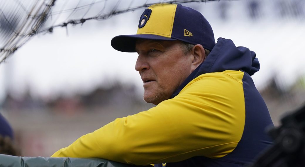 Report: Brewers expected to hire Pat Murphy as new manager