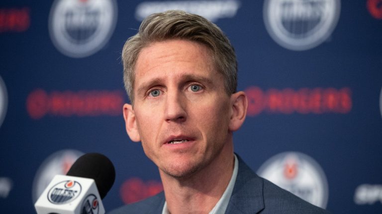 Edmonton Oilers head coach, Kris Knoblauch speaks during a press conference in Edmonton, Sunday, Nov. 12, 2023. (Jason Franson/CP)