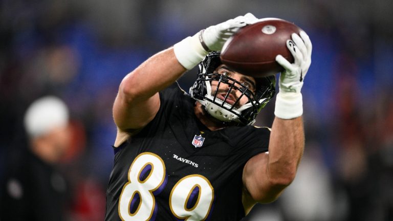 Baltimore Ravens tight end Mark Andrews (89) warms up in the first half of an NFL football game against the Cincinnati Bengals in Baltimore, Thursday, Nov. 16, 2023. (Nick Wass/AP)