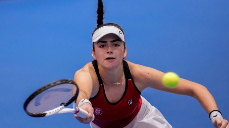 Marina Stakusic's bid for her first entry in a Grand Slam main draw has fallen just short. (Manu Fernandez/AP Photo)