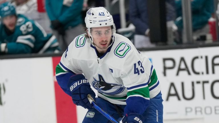 The Canucks hope to break their two-game losing streak when they host the Ducks at Rogers Arena. (Jeff Chiu/AP)