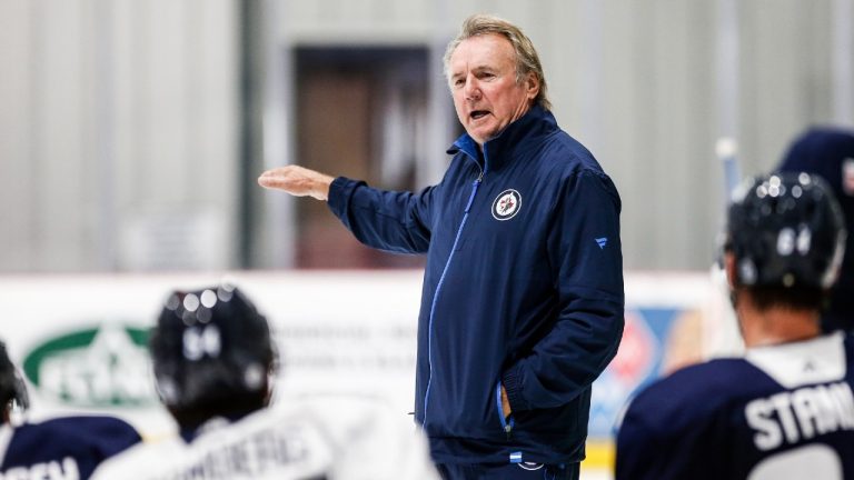 Winnipeg Jets head coach Rick Bowness talks to his players during opening day of their NHL training camp in Winnipeg, Thursday, Sept. 21, 2023. (John Woods/CP)