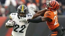 Steelers pile up season-high 421 yards without Canada, beat Burrow-less Bengals