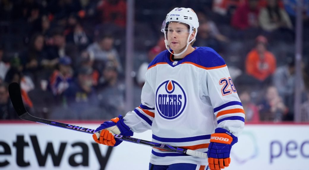 Oilers' Brown exits with apparent lower-body injury vs. Stars