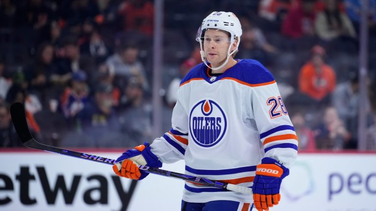 Edmonton Oilers' Connor Brown plays during an NHL hockey game, Thursday, Oct. 19, 2023, in Philadelphia. (Matt Slocum/AP Photo)