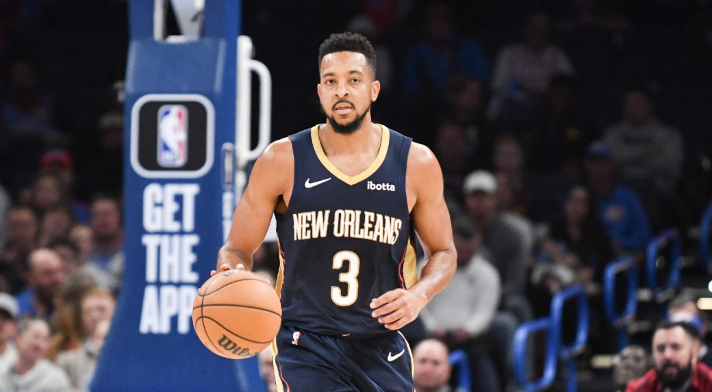 Pelicans' McCollum Diagnosed With Partially Collapsed Lung