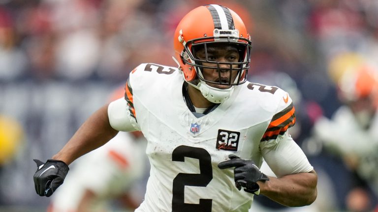 Cleveland Browns wide receiver Amari Cooper runs during the second half of an NFL football game against the Houston Texans, Sunday, Dec. 24, 2023, in Houston. (Eric Christian Smith/AP)