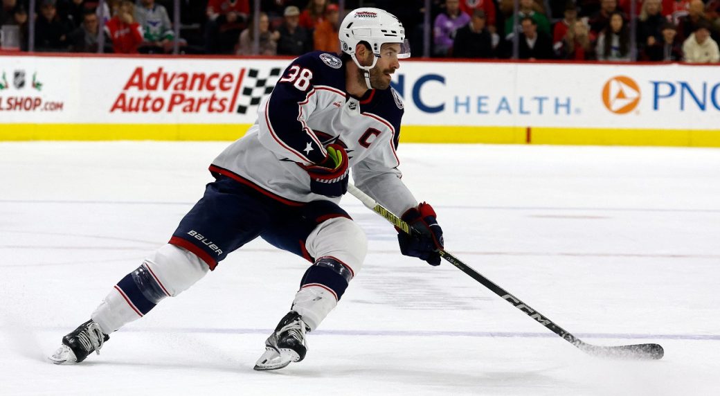 Blue Jackets captain Boone Jenner out six weeks with broken jaw