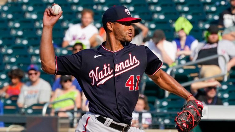 Washington Nationals pitcher Joe Ross delivers against the New York Mets during the third inning of the first baseball game of a doubleheader, Wednesday, Aug. 11, 2021, in New York. (Mary Altaffer/AP Photo)