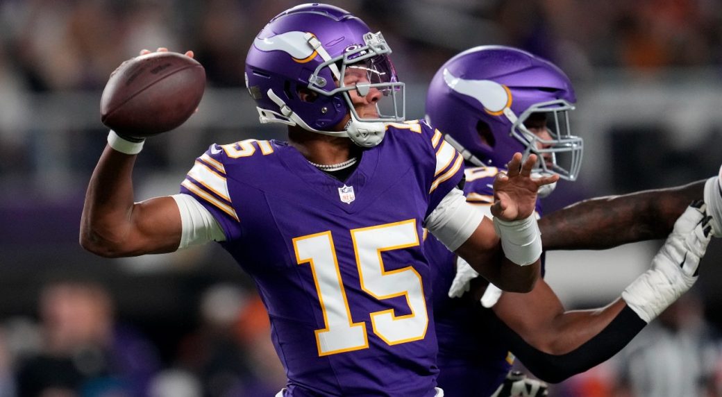 Vikings to stick with Joshua Dobbs at QB, after bye week assessment