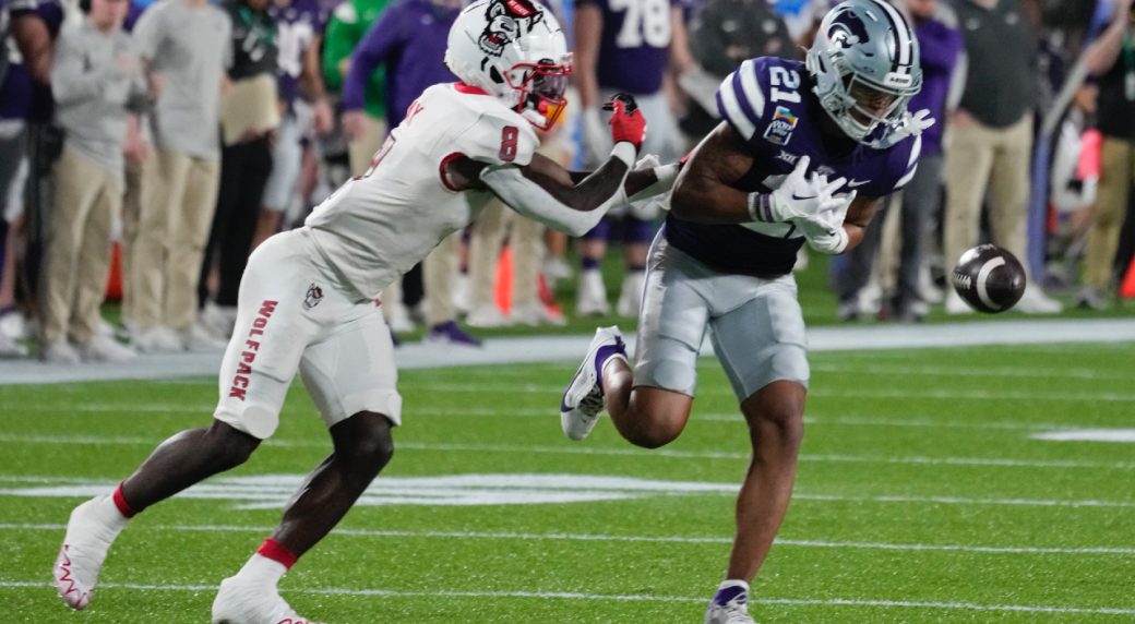 Freshman QB Avery Johnson leads Kansas State past N.C. State in