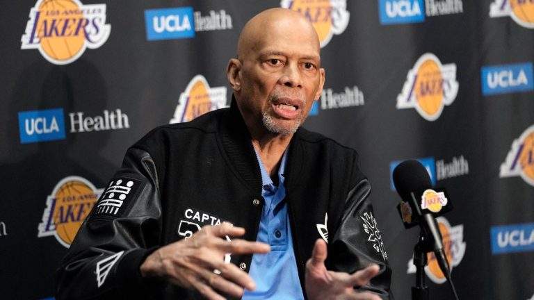 Kareem Abdul-Jabbar. (Mark J. Terrill/AP)