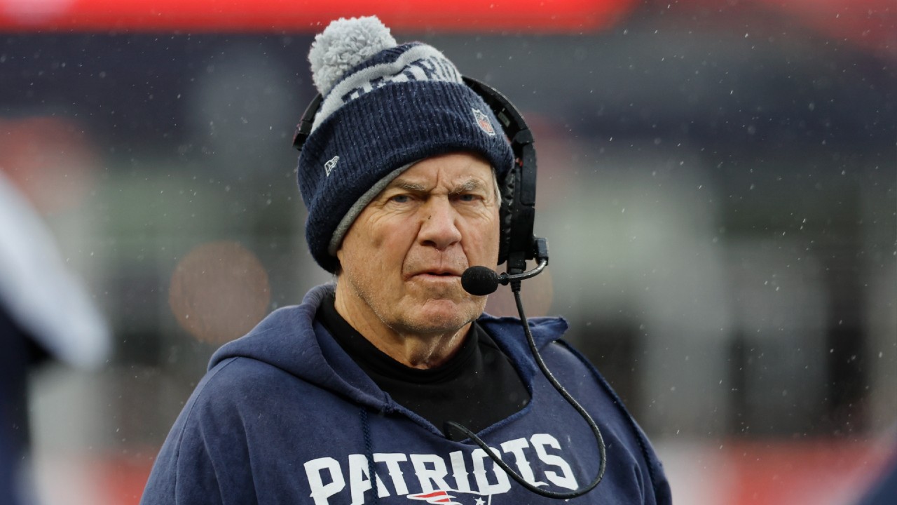 Report: North Carolina trying to finalize deal with Belichick