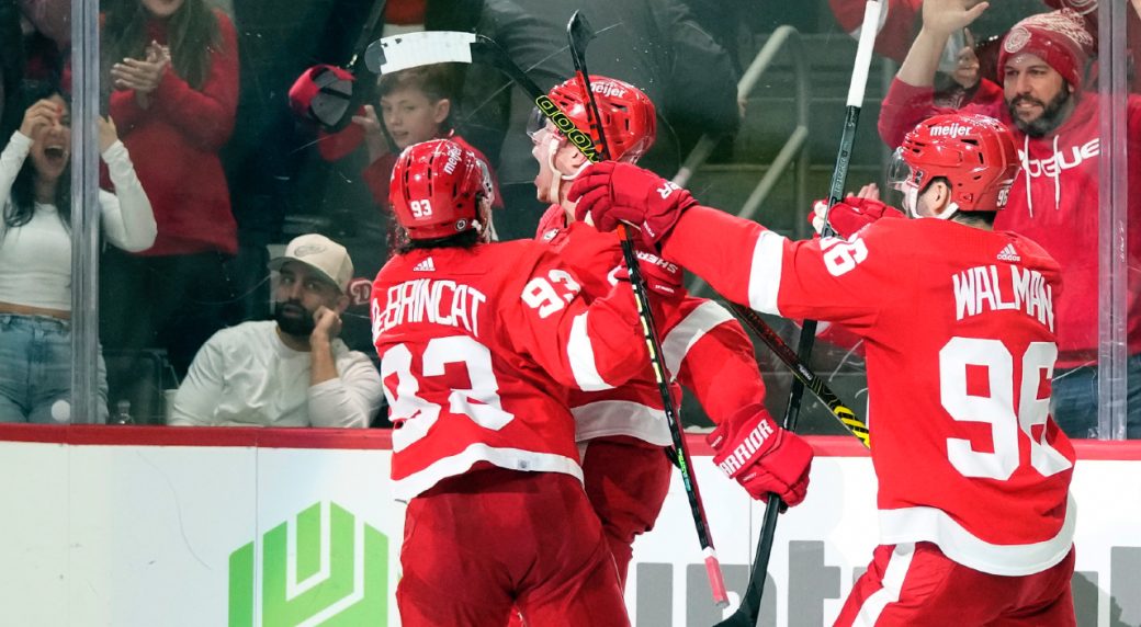 NHL Roundup: Raymond scores OT winner to push Red Wings past Predators