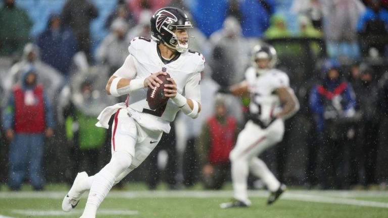 Atlanta Falcons quarterback Desmond Ridder plays against the Carolina Panthers during the second half of an NFL football game Sunday, Dec. 17, 2023, in Charlotte, N.C. (Jacob Kupferman/AP Photo)