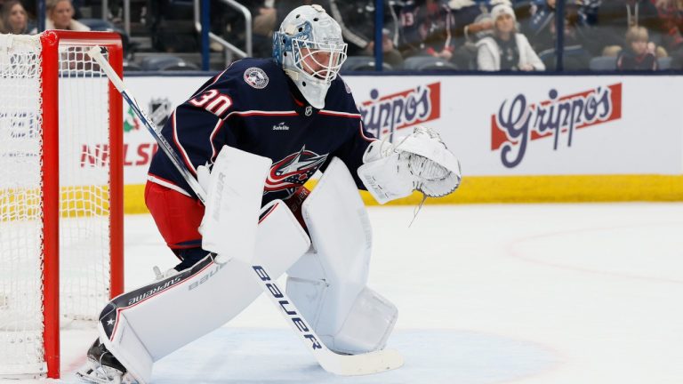 Columbus Blue Jackets' Spencer Martin plays against the Boston Bruins. (Jay LaPrete/AP)