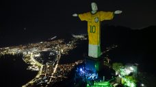 Brazil pays tributes to Pele one year after his death