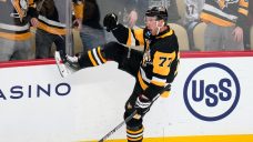 NHL Roundup: Penguins double up Coyotes; Red Wings snap skid