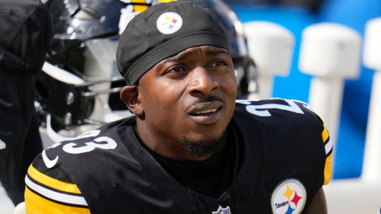 Pittsburgh Steelers safety Damontae Kazee (23) sits on the bench against the Baltimore Ravens during an NFL football game in Pittsburgh, Sunday, Oct. 8, 2023. (AP Photo/Gene J. Puskar)