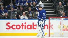 Maple Leafs check in on goalie market