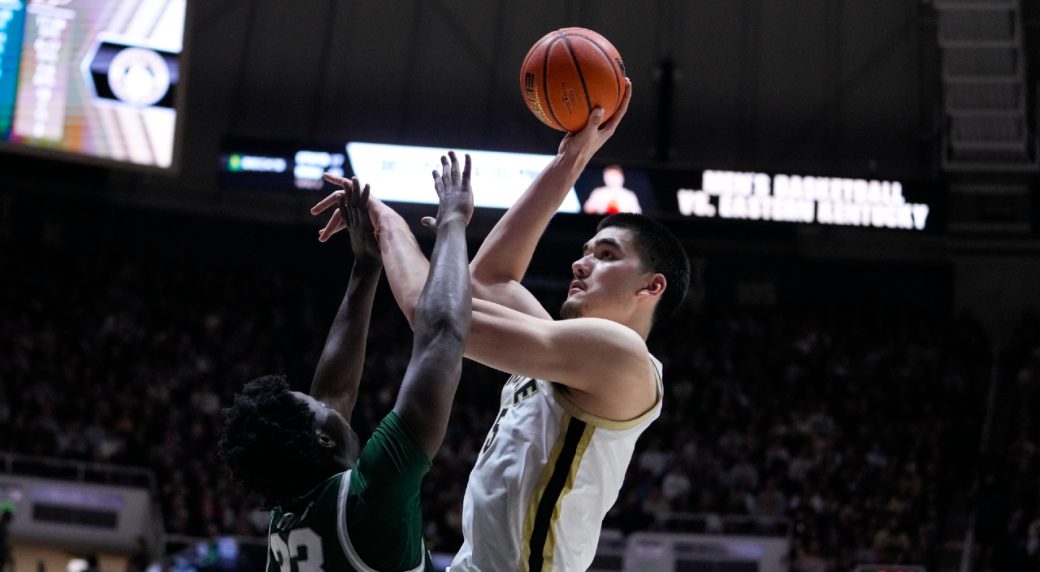 Canada’s Edey scores 18 points as No. 1 Purdue breezes past Jacksonville