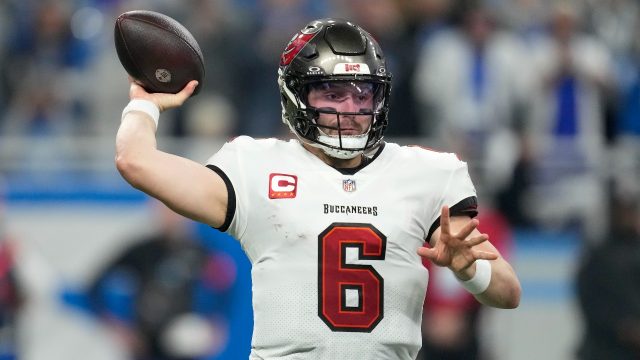 Report QB Mayfield returning to Buccaneers on three year 100