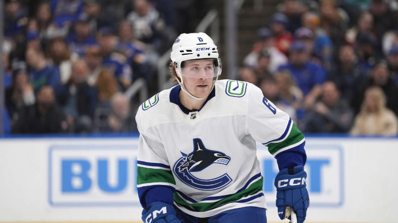 Brock Boeser stays with Canucks through trade deadline