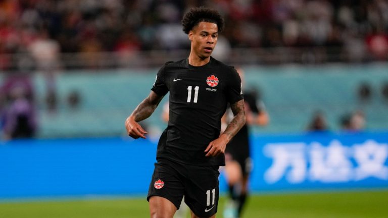 Canada's Tajon Buchanan controls the ball during the World Cup group F soccer match between Croatia and Canada. (Darko Vojinovic/AP)