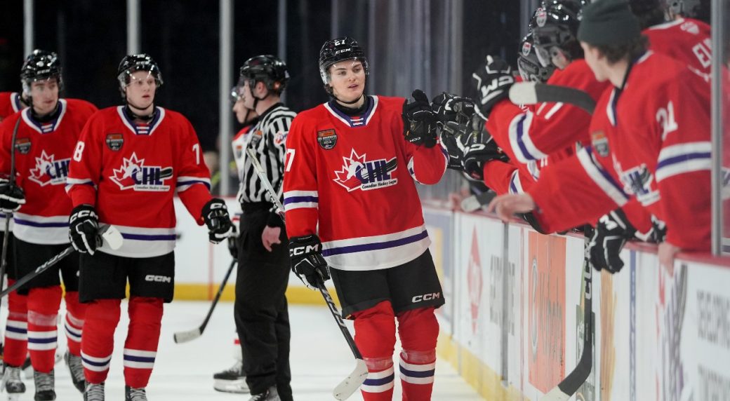 Boilard's threepoint effort leads Team Red to victory in CHL top