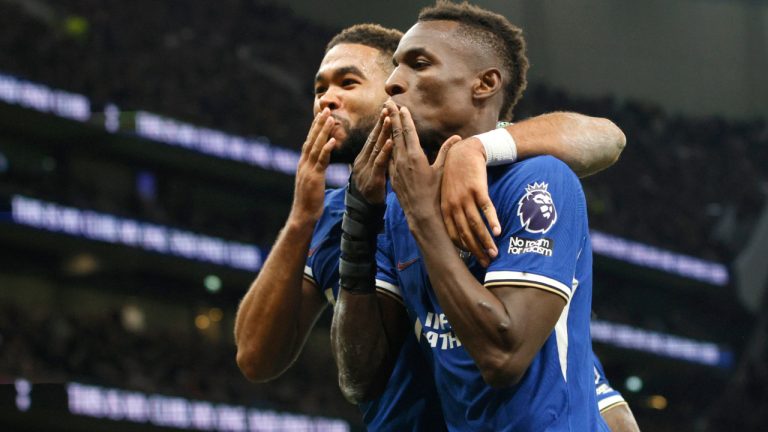 Chelsea's Nicolas Jackson, right, celebrates with Reece James after scoring his side's second goal during the English Premier League soccer match between Tottenham Hotspur and Chelsea, at Tottenham Hotspur Stadium, London, Monday, Nov. 6, 2023. (AP Photo/David Cliff) 