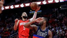 NBA Roundup: Two days after ending 28-game losing streak, Pistons lose to Rockets