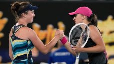 No. 1 Swiatek ousted at Australian Open by Czech teenager Noskova