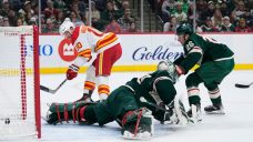 Huberdeau snaps goal drought with game-winner as Flames hold off Wild